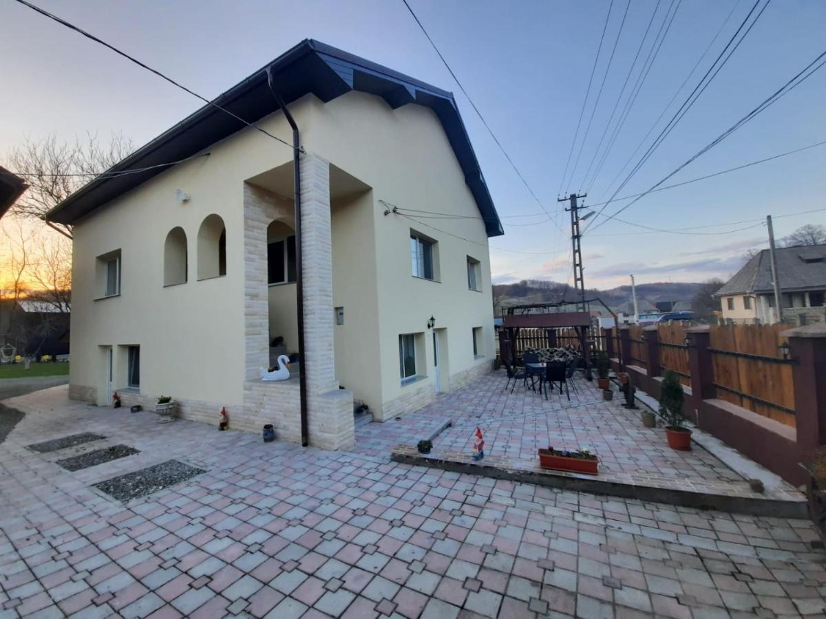 Pensiunea Casa Godja Văleni 外观 照片
