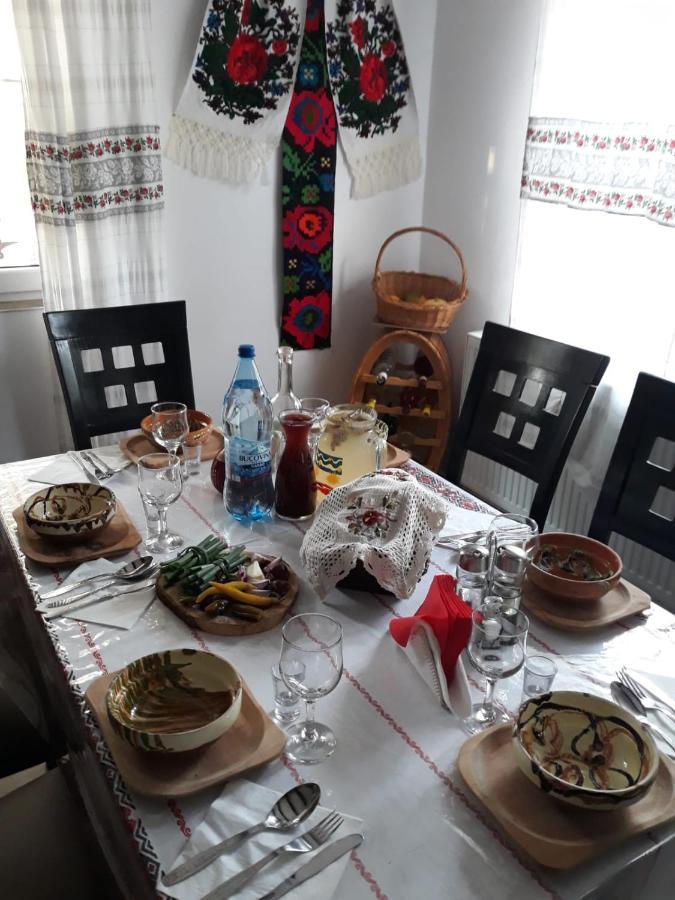 Pensiunea Casa Godja Văleni 外观 照片